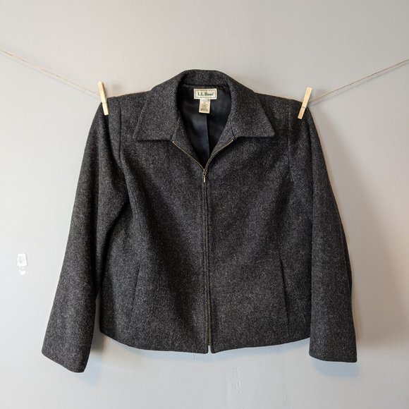 L.L.Bean 100% Wool Blazer Jacket Black 10 Petite - Picture 2 of 9